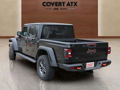 New 2026 Jeep Gladiator Mojave image 3