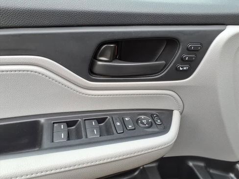 Certified 2019 Honda Odyssey EX-L image 14