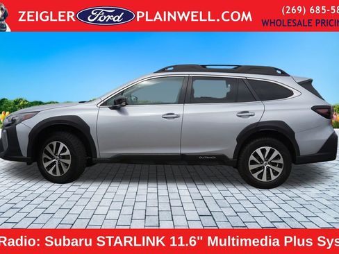 Used 2023 Subaru Outback Premium AWD/4WD image 2