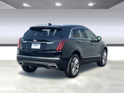 New 2025 Cadillac XT5 Premium Luxury w/ LPO, Floor Liner Package image 9