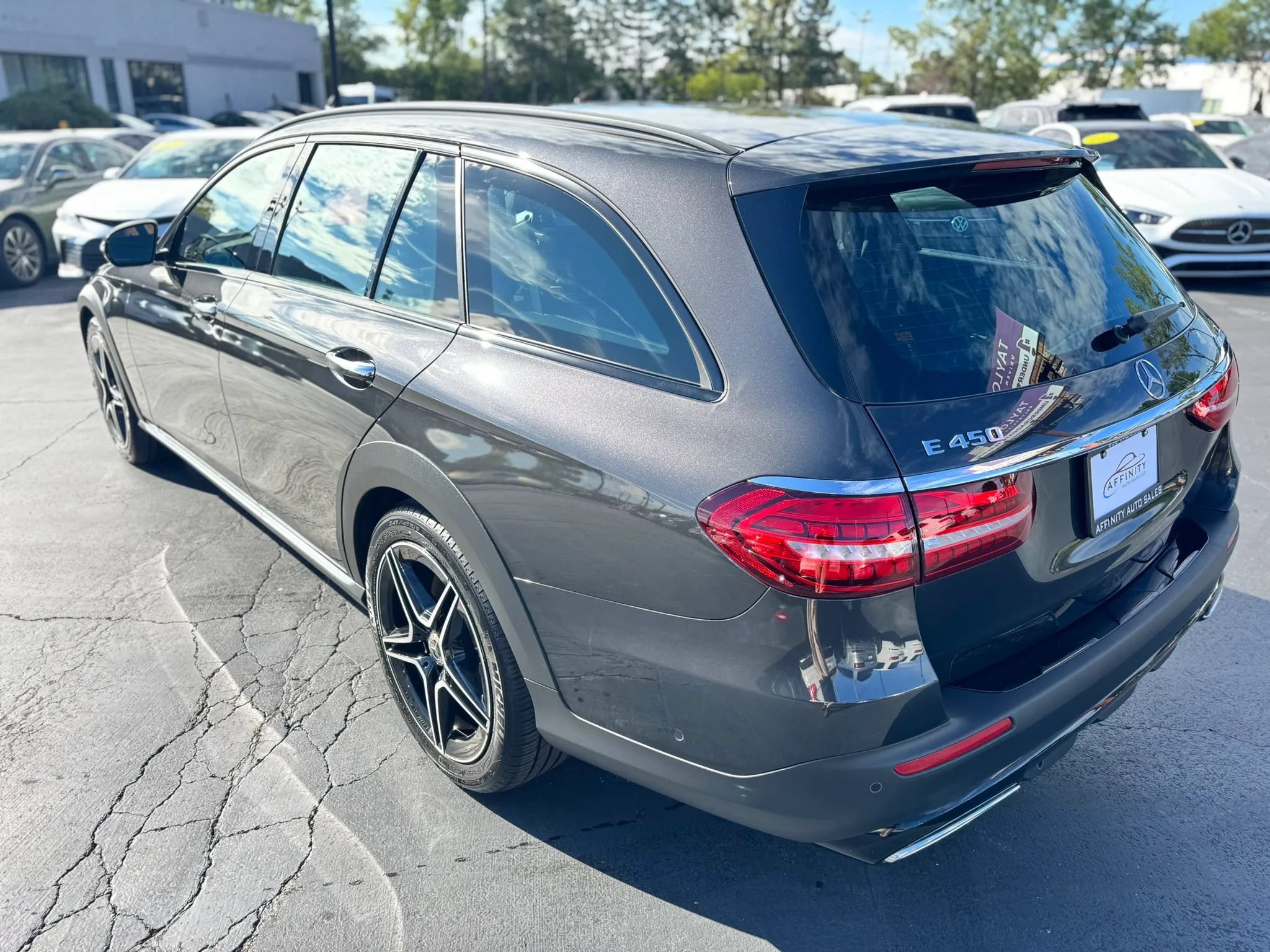 Used 2023 Mercedes-Benz E 450 4MATIC All-Terrain Wagon image 3