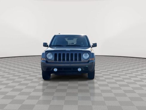 Used 2015 Jeep Patriot High Altitude image 3