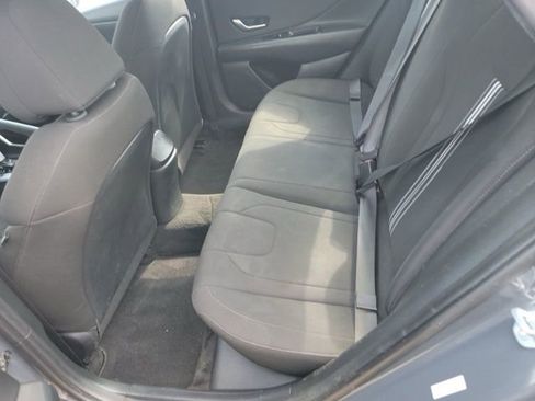 Used 2023 Hyundai Elantra SEL w/ Convenience Package image 14