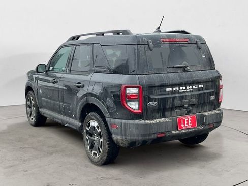 Used 2023 Ford Bronco Sport Outer Banks image 3