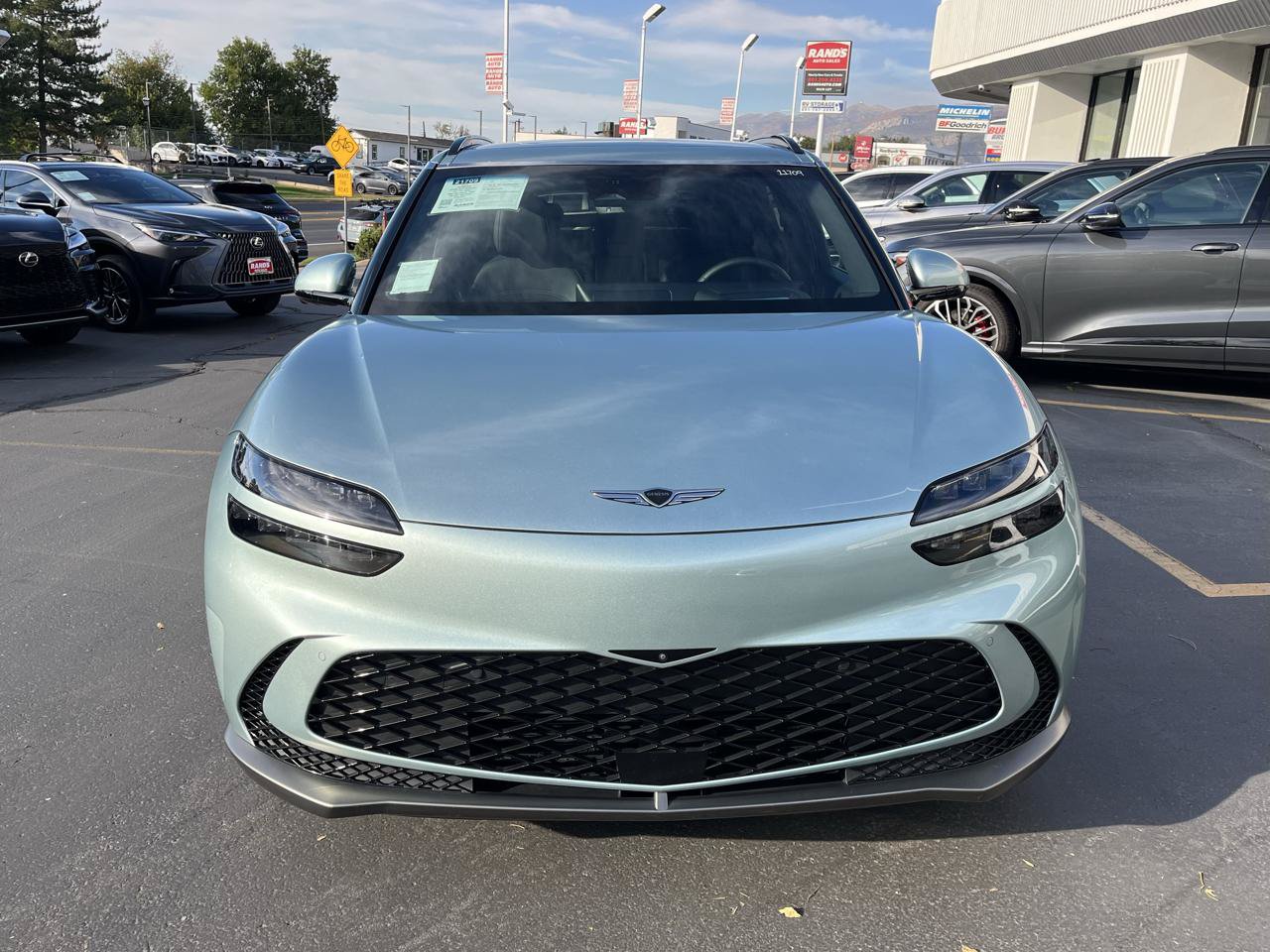 Used 2023 Genesis GV60 Advanced AWD/4WD image 13