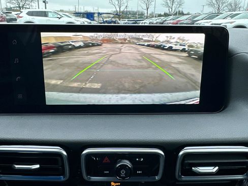 New 2026 Nissan Sentra SV w/ SV Convenience Package FWD image 31