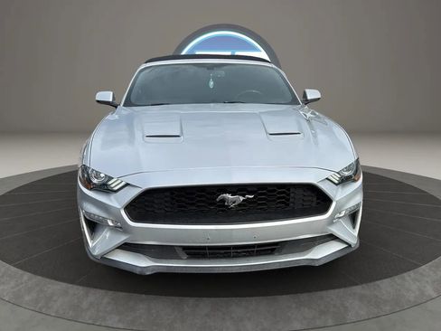 Used 2018 Ford Mustang Premium RWD image 18