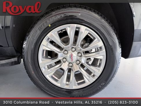 Used 2022 GMC Yukon Denali AWD/4WD image 9