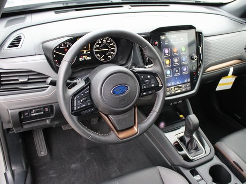 Used 2025 Subaru Forester Sport image 11