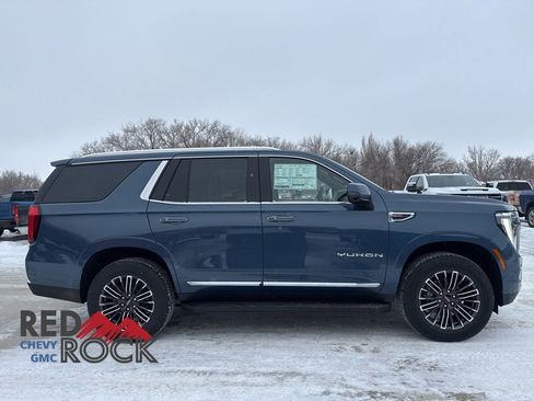 New 2026 GMC Yukon Elevation image 4