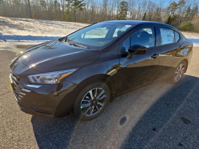 New 2025 Nissan Versa SV