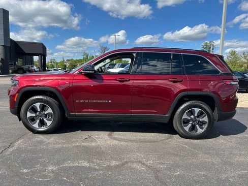 Certified 2023 Jeep Grand Cherokee 4WD 4xe image 4