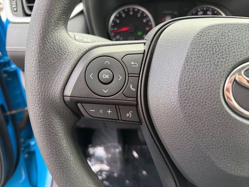 Used 2020 Toyota RAV4 LE w/ All Weather Liner Package AWD/4WD image 16