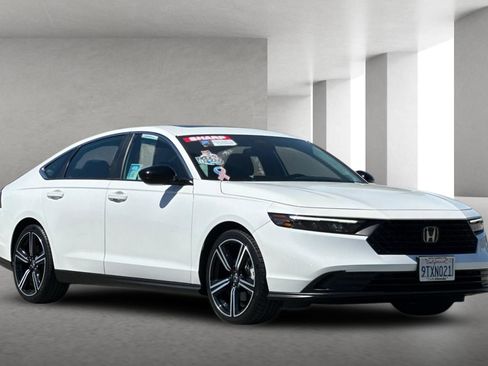 Used 2024 Honda Accord Sport image 1