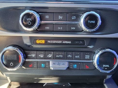 Used 2022 Ford F250 Lariat w/ Lariat Ultimate Package image 31