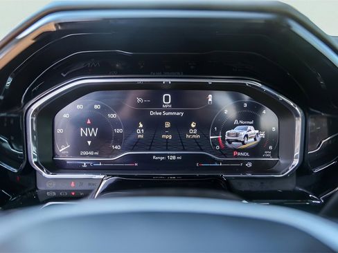 Used 2024 GMC Sierra 1500 SLE image 14