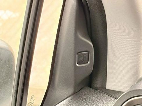 Used 2018 Honda Odyssey EX-L image 34