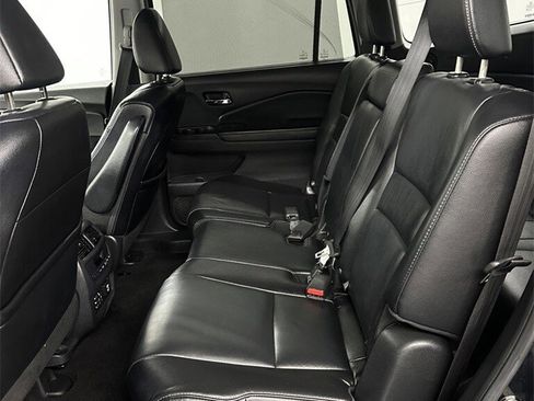 Used 2016 Honda Pilot Touring image 34