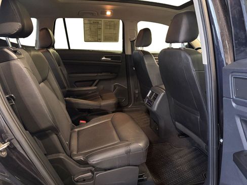 Used 2019 Volkswagen Atlas SE image 15