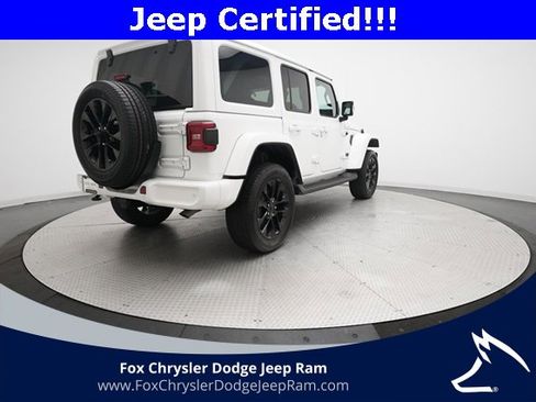 Used 2023 Jeep Wrangler Altitude image 35