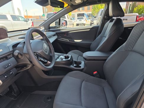 Used 2026 Toyota C-HR AWD/4WD image 2