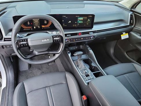 New 2026 Kia Sorento EX w/ EX Premium Package FWD image 9
