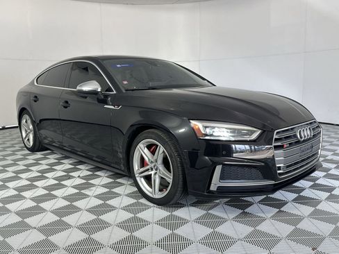 Used 2019 Audi S5 Premium Plus w/ Premium Plus AWD/4WD image 2