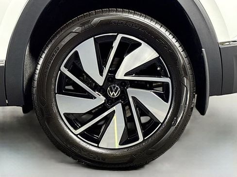 New 2026 Volkswagen Atlas SEL AWD/4WD image 34