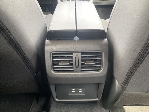 New 2026 Nissan Rogue SV image 25