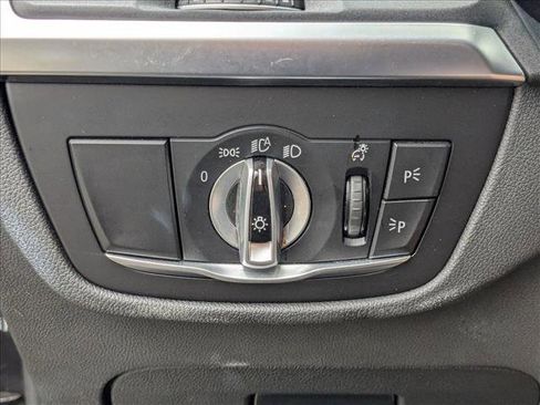 Used 2024 BMW X3 sDrive30i image 11