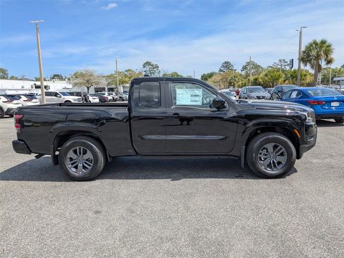 New 2025 Nissan Frontier SV image 3