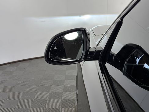 Used 2025 BMW X5 xDrive40i w/ Executive Package image 20