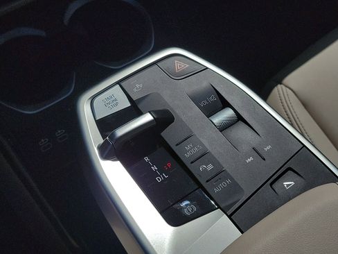 Used 2025 BMW X1 xDrive28i w/ Convenience Package image 28