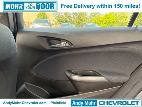 Used 2017 Chevrolet Cruze LT FWD image 31