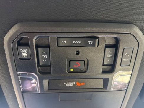 Used 2022 Toyota Tundra 1794 Edition image 38