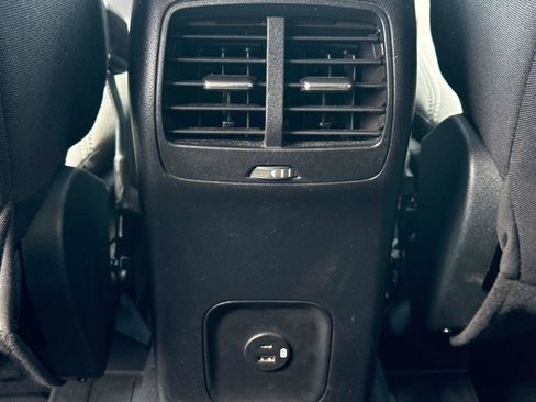 Used 2020 Ford Escape SE FWD image 15