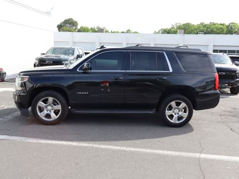 Used 2018 Chevrolet Tahoe LS w/ All-Season Package image 7