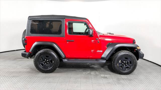 Used 2020 Jeep Wrangler Sport AWD/4WD image 9