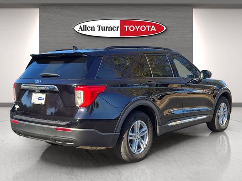 Used 2024 Ford Explorer XLT image 6