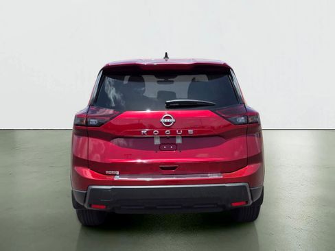 Used 2026 Nissan Rogue SV FWD image 5