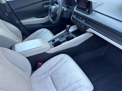 Used 2023 Honda Accord EX image 16