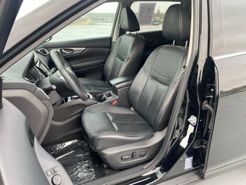 Used 2015 Nissan Rogue SL AWD/4WD image 16