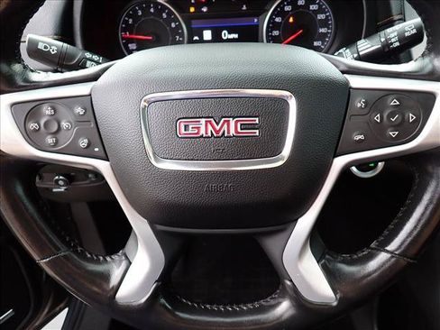 Used 2021 GMC Terrain SLT w/ Infotainment Package II AWD/4WD image 19