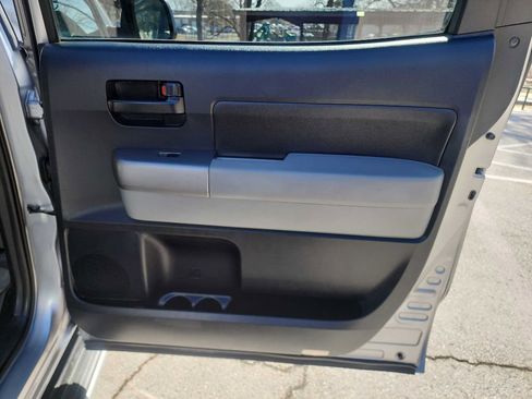 Used 2010 Toyota Tundra SR5 image 29