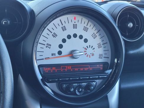 Used 2013 MINI Cooper Paceman FWD image 9