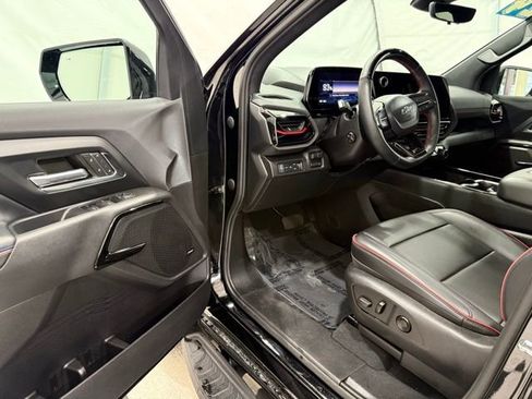 Used 2024 Chevrolet Silverado EV RST image 32