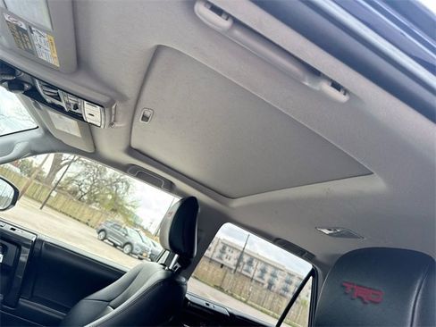 Used 2022 Toyota 4Runner TRD Off-Road Premium image 20