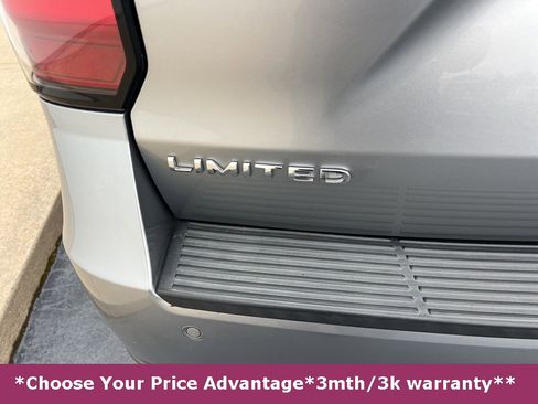 Used 2021 Ford Expedition Limited image 7