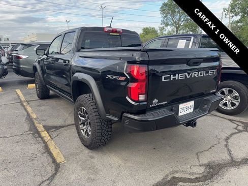 Used 2025 Chevrolet Colorado ZR2 w/ Technology Package image 3
