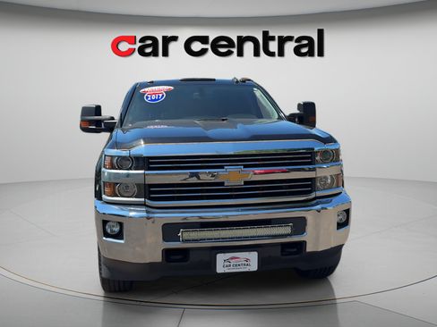 Used 2017 Chevrolet Silverado 2500 LT w/ All Star Edition AWD/4WD image 9